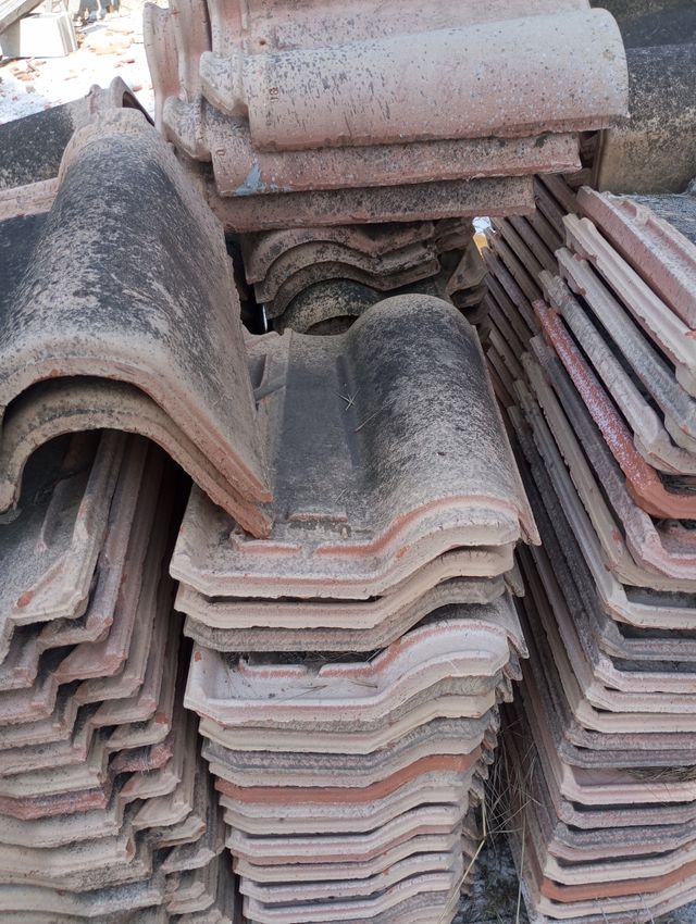 Tejas cerámicas usadas