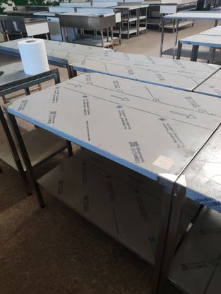 MESA INDUSTRIAL DE 100 CM 