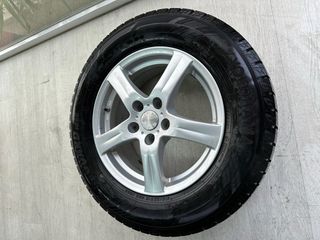 4Llantas con neaticos M+S 215/65/R16 ¡Como nuevas!