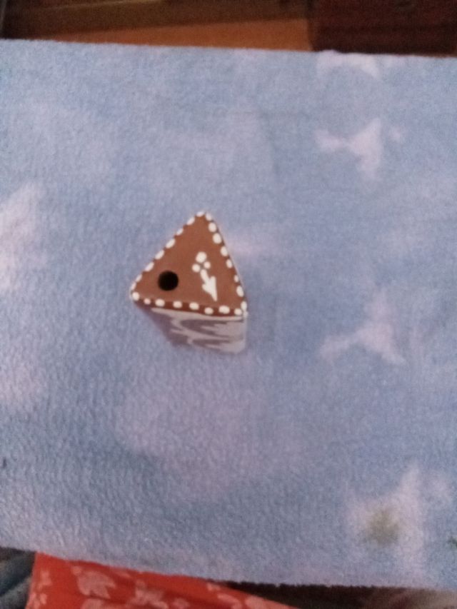 Paliteiro Barro Bordado - Artesanal