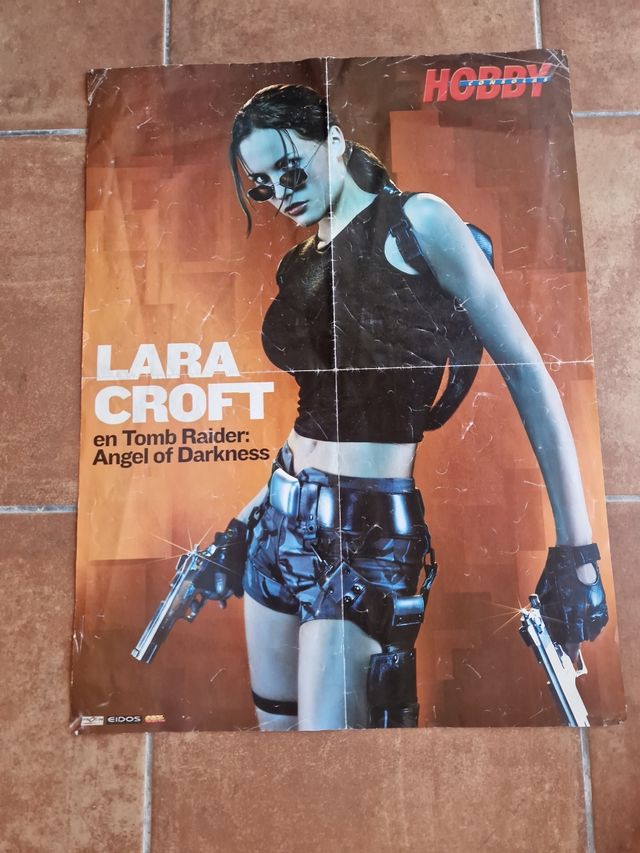 Hobby Consolas Nº127 + Póster Lara Croft