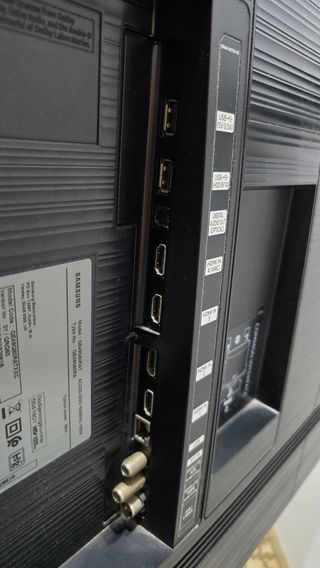 TV Samsung 49" - Pantalla rota