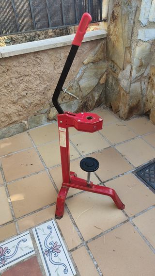 Encorchador de vinos