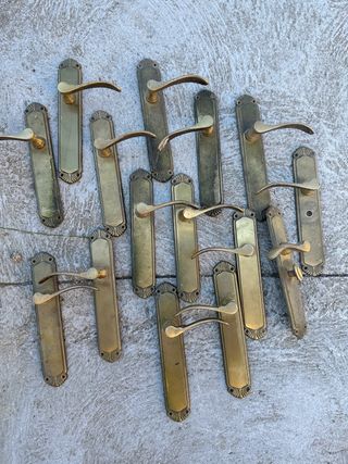 15 Pomos Vintage Dorados