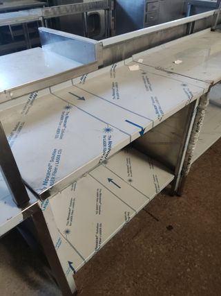 MESA INDUSTRIAL DE 94 CM