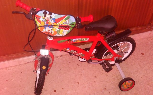 Bicicleta Mickey Mouse infantil