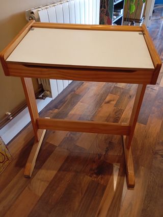 Pupitre infantil madera