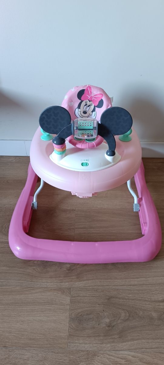 Andador Minnie Mouse bebé