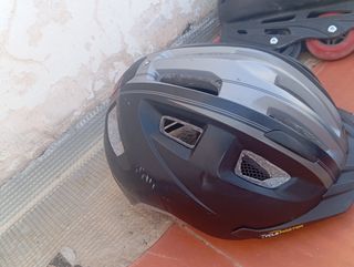 KIT DE PATINES + BOLSA DE REGALO
