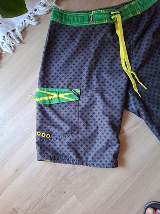 Bañador corto Hurley verde-negro