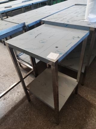 MESA INDUSTRIAL DE 50 CM