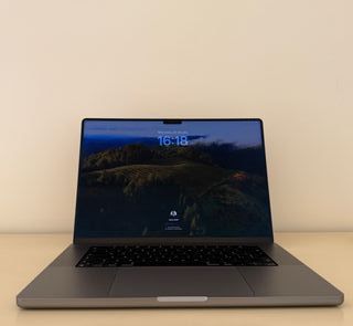 MacBook Pro 16" M1 Pro 32GB/1TB Potente + Scatola