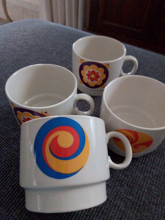 4 Tazze Vintage anni '70