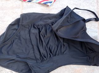 Bañadores rayas y lisos