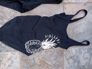 Bañadores rayas y lisos