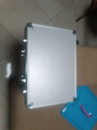 Maletín aluminio poker