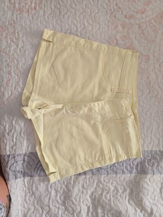 Shorts amarillos -talla única