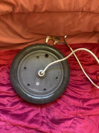 Motor macizo antipinchazos 8 1/2 patin xioami s1
