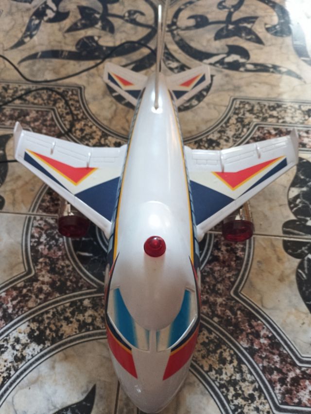 Avión Juguete - Con Luces