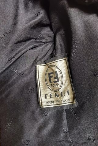 Pelliccia Fendi astrakan