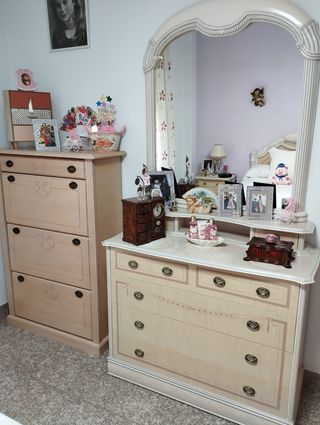 Dormitorio completo beige con cama 1.50m