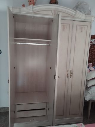 Dormitorio completo beige con cama 1.50m