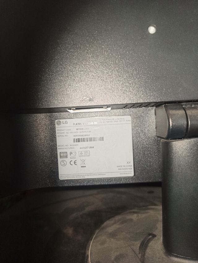 Monitor LG Flatron W1934S