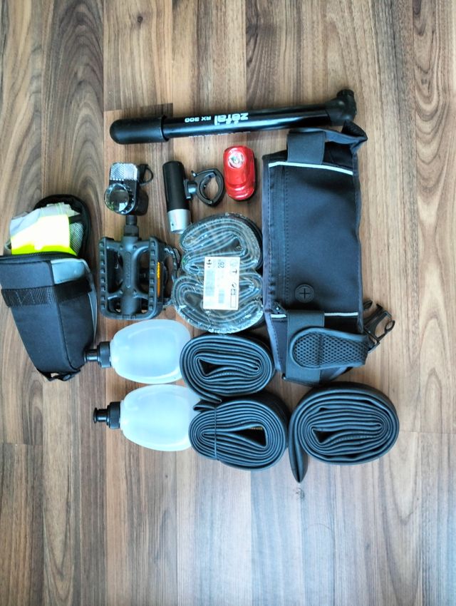 Repuestos bici: Cámara, bomba, etc.