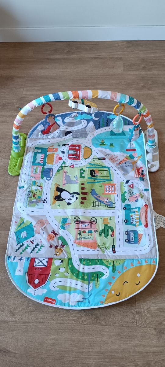 Alfombra Fisher-Price actividades bebé