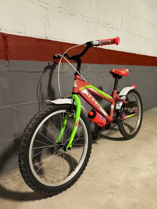 Bici niña 22".
