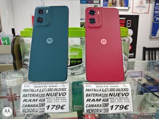 Motorola Moto G05 - 128GB - Verde & Rojo