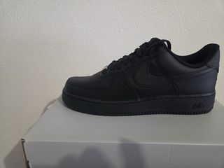 Nike Air Force 1 '07 - Negras