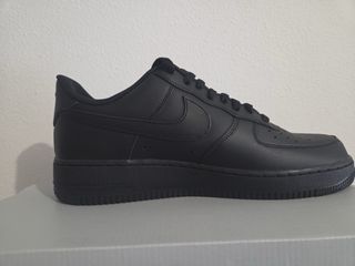 Nike Air Force 1 '07 - Negras