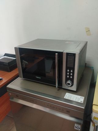 Microondas Teka y Lavavajillas LG