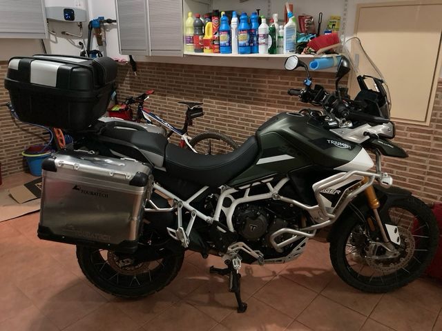 Triumph Tiger 900 Rally Pro - Impecable -38.000 Km