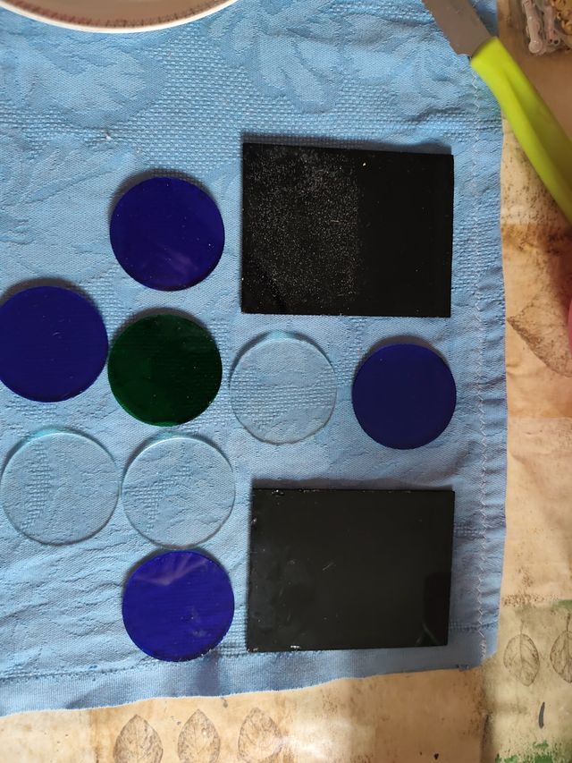 Vetri colorati: 10 pezzi tondi e rettangolari