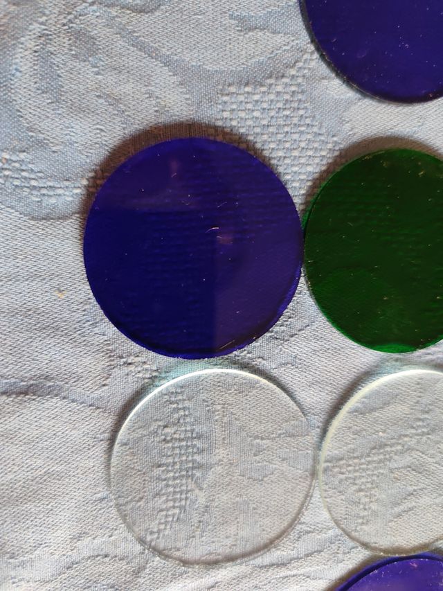 Vetri colorati: 10 pezzi tondi e rettangolari