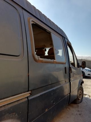 Ford E-Transit 1996