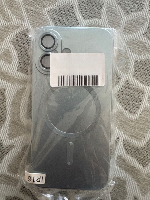Funda Iphone 16 metalizada