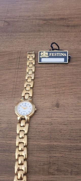 Reloj Festina chapado en oro mujer