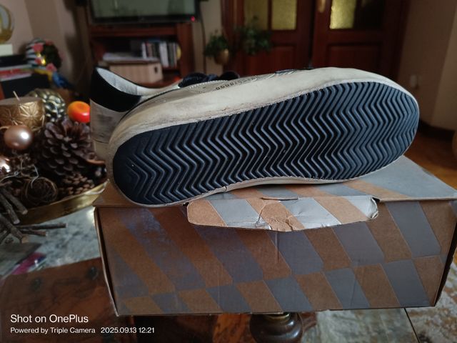 Golden Goose Zapatillas Plata-Negro originales.