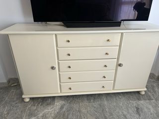 Mueble salón - aparador beige