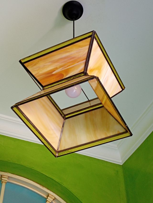 Lampara de cristal naranja y amarilla