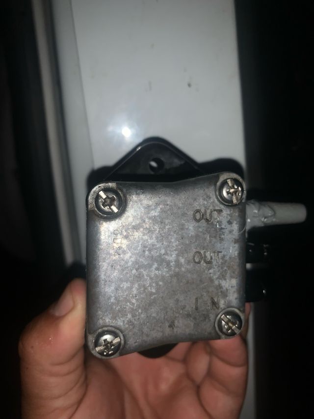 Bomba gasolina Yamaha fueraborda F40B