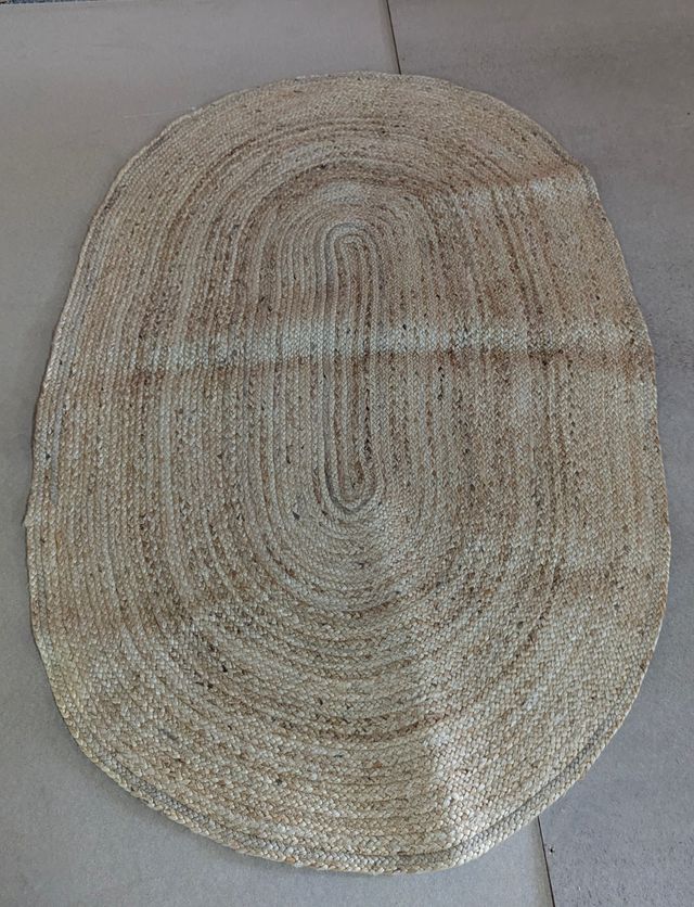 1.8 Tappeto rotondo in juta Rigo tessuto a mano
