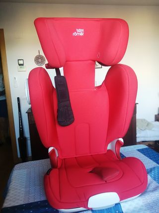 Britax Römer Kidfix II XP SICT roja