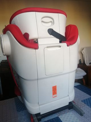 Britax Römer Kidfix II XP SICT roja