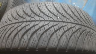 Neumáticos 225/45/19