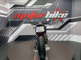 KTM 1390 Super Duke R - Negra/Naranja