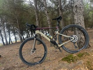 Horquilla Gravel RockShox Rudy XPLR 12x100 400mm